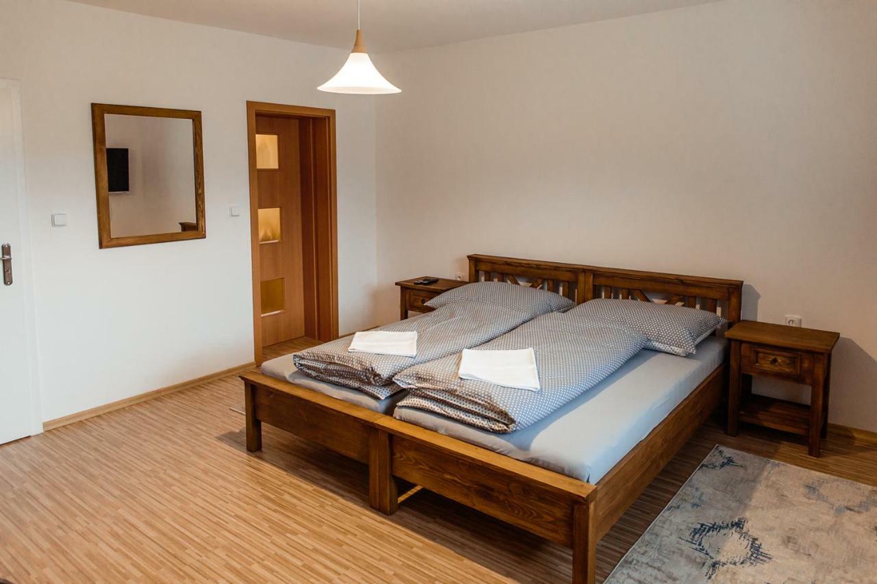 Apartmany Hrady ซูเบเรซ ภายนอก รูปภาพ